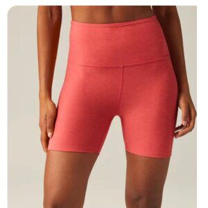 Beyond Yoga Spacedye Size XS Bike Shorts 5"